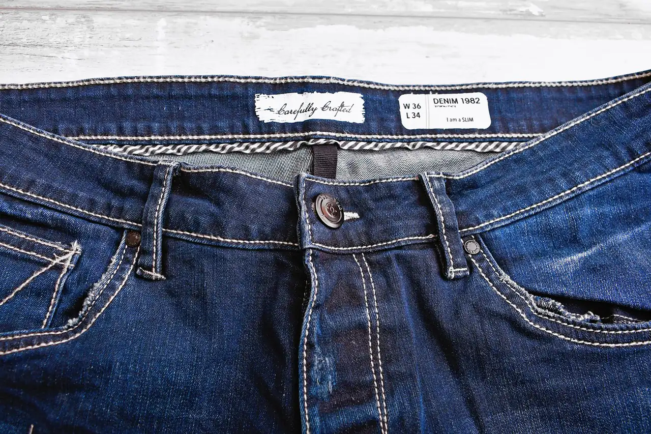 The waistband label on a pair of jeans