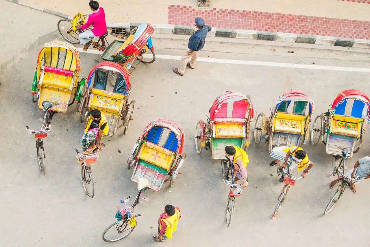 Cycle rickshaws seen from above